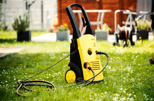 Spring Cleaning in Bear Rocks, PA